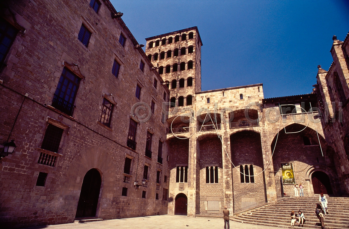 Barcelona, Spain
 (cod:Barcelona 09)
